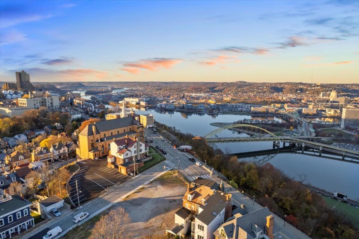 Skyline At Your Door - Studio With A View Pittsburgh Kültér fotó